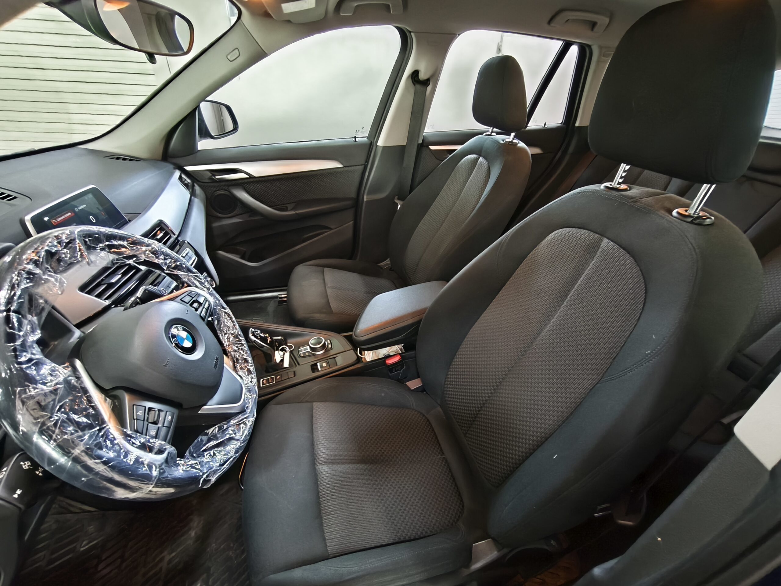 Bmw X1 2.0d 150 cv S Drive Business - immagine 9