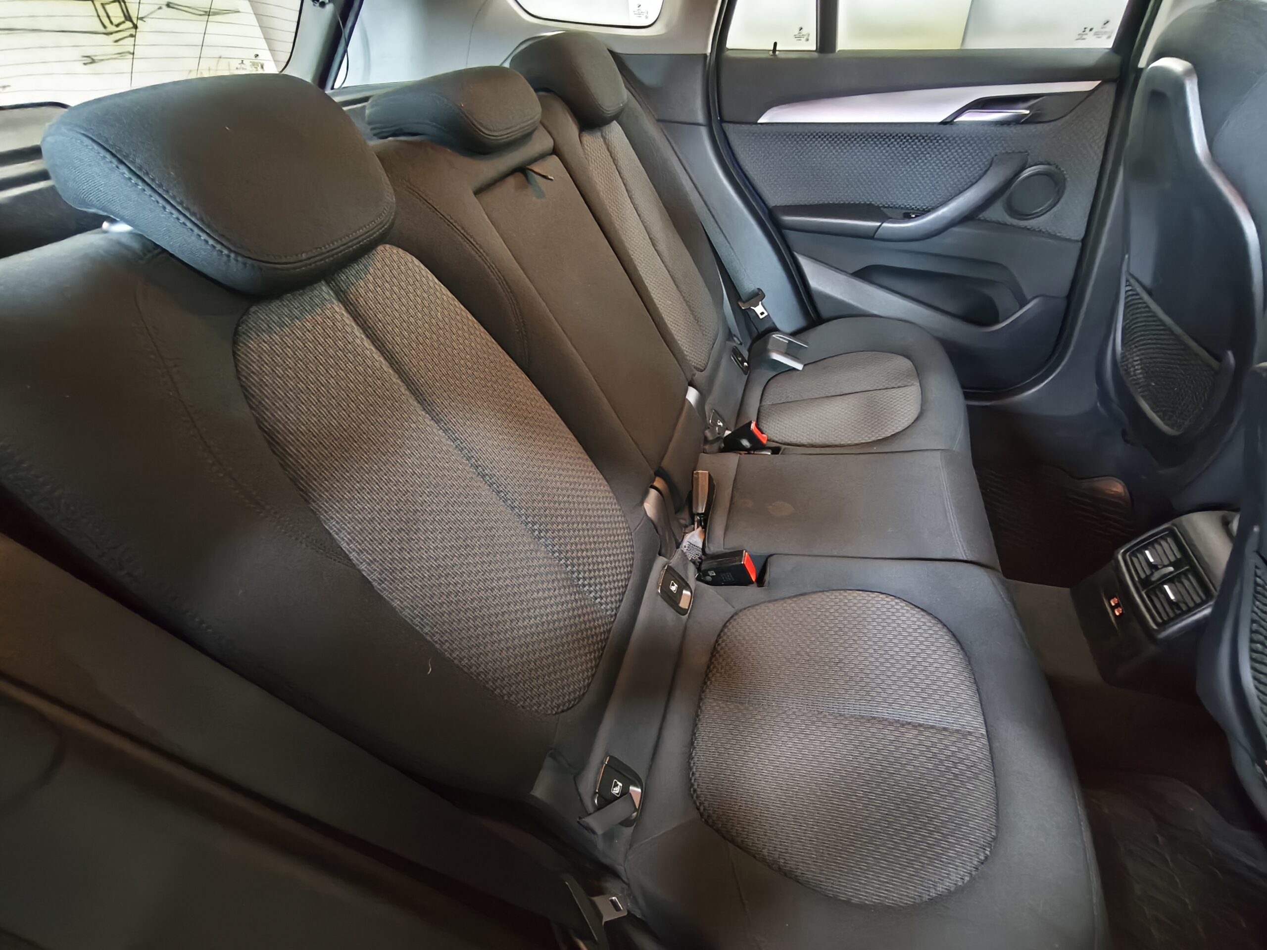 Bmw X1 2.0d 150 cv S Drive Business - immagine 14