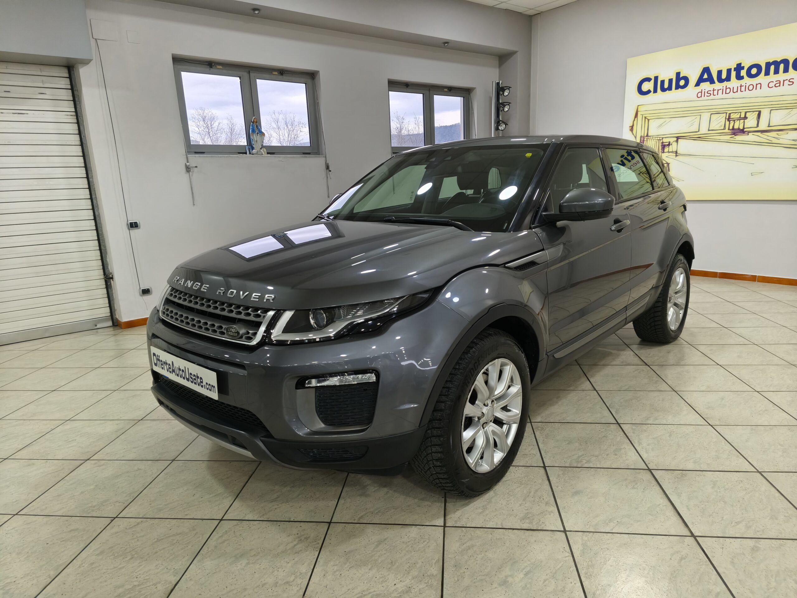 Land Rover Evoque 2.0 TD 150 cv SE 4WD Auto - immagine 3