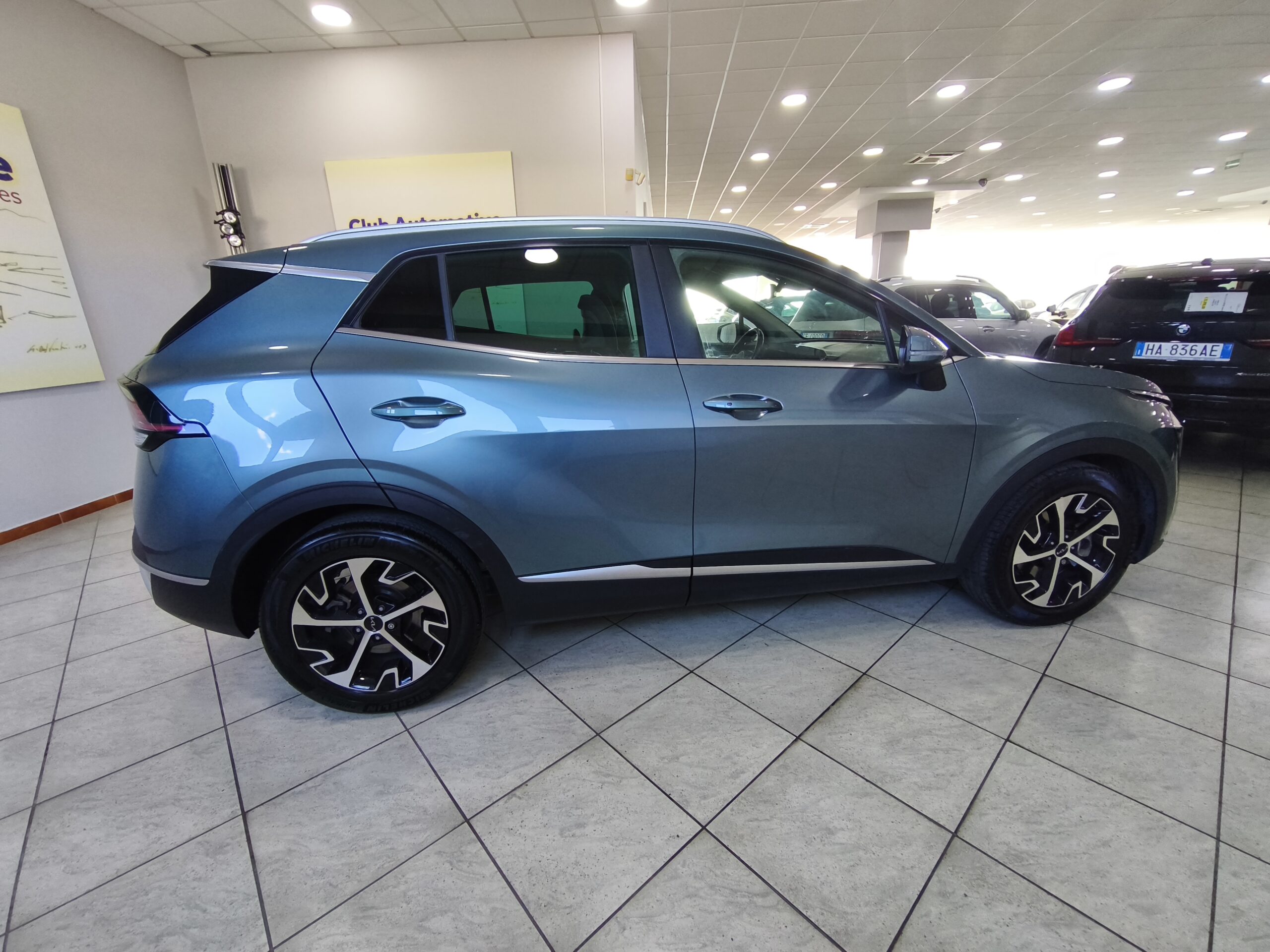 Kia Sportage 1.6 CRDI 136 cv MHEV Style - immagine 7