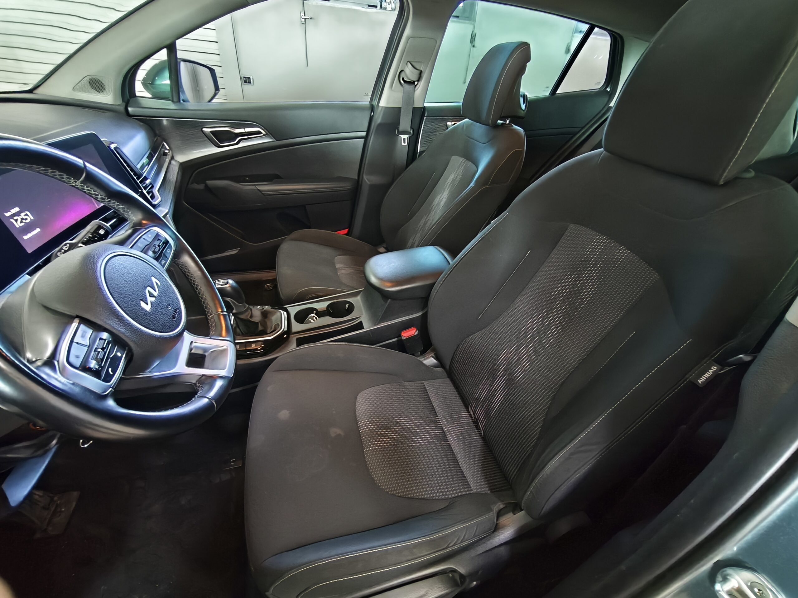 Kia Sportage 1.6 CRDI 136 cv MHEV Style - immagine 9