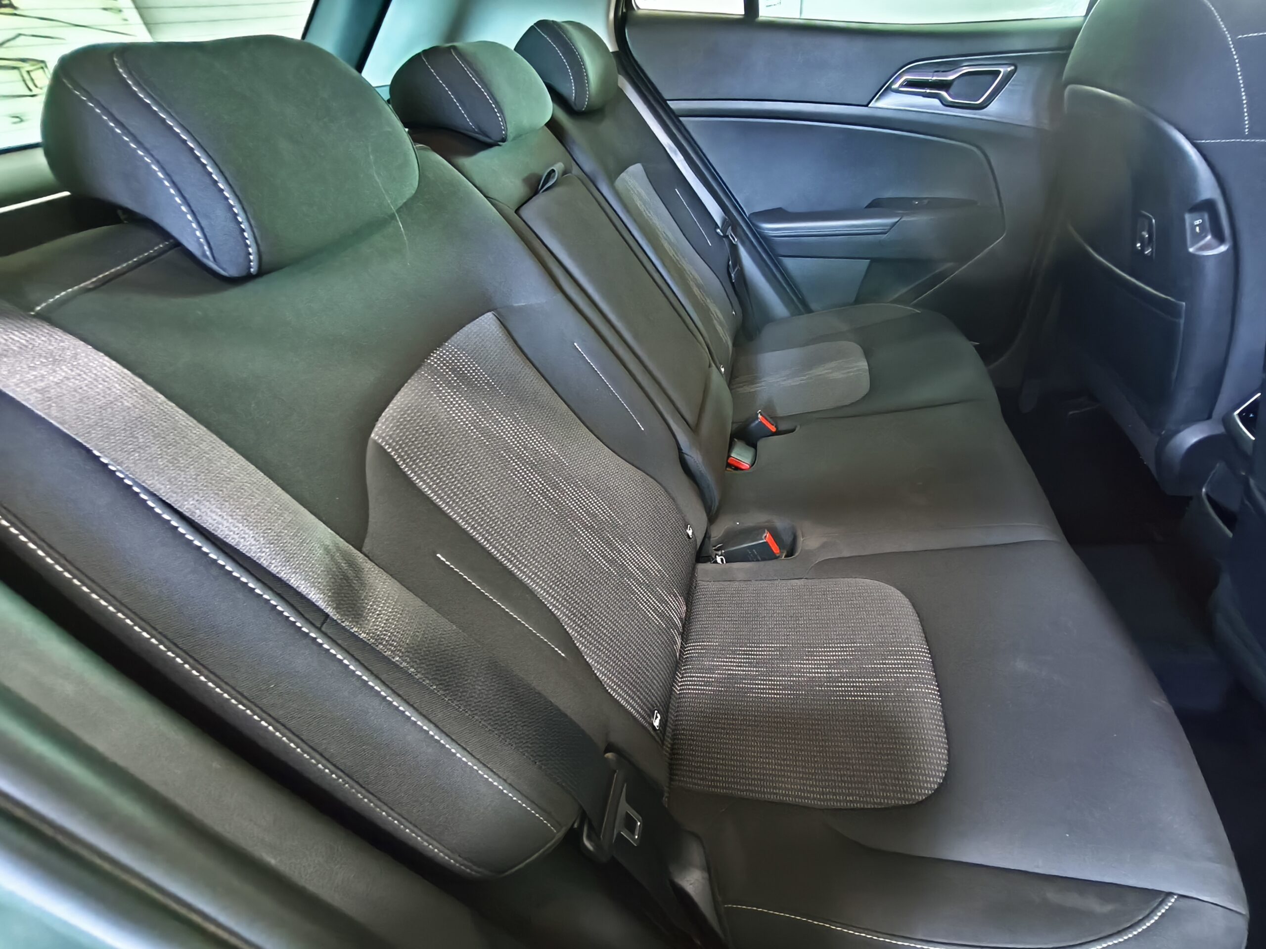 Kia Sportage 1.6 CRDI 136 cv MHEV Style - immagine 15