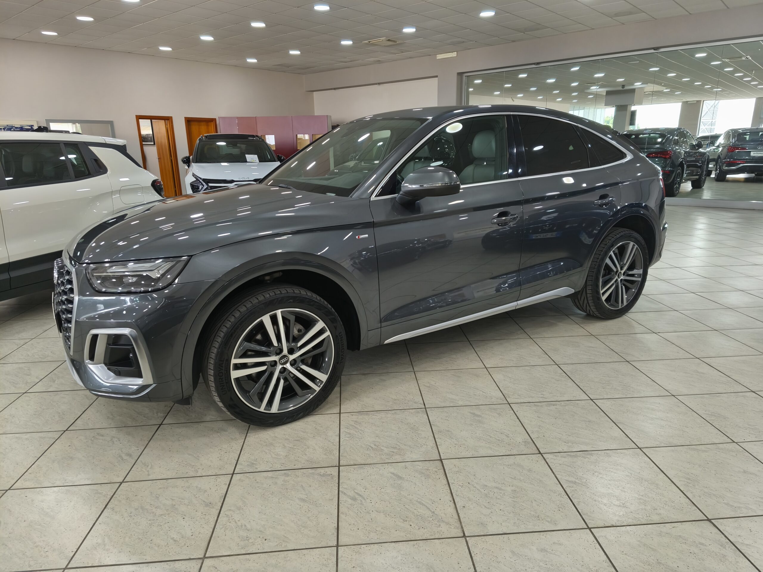 Audi Q5 SB 40 MHEV S Tronic S Line Plus Quattro - immagine 4