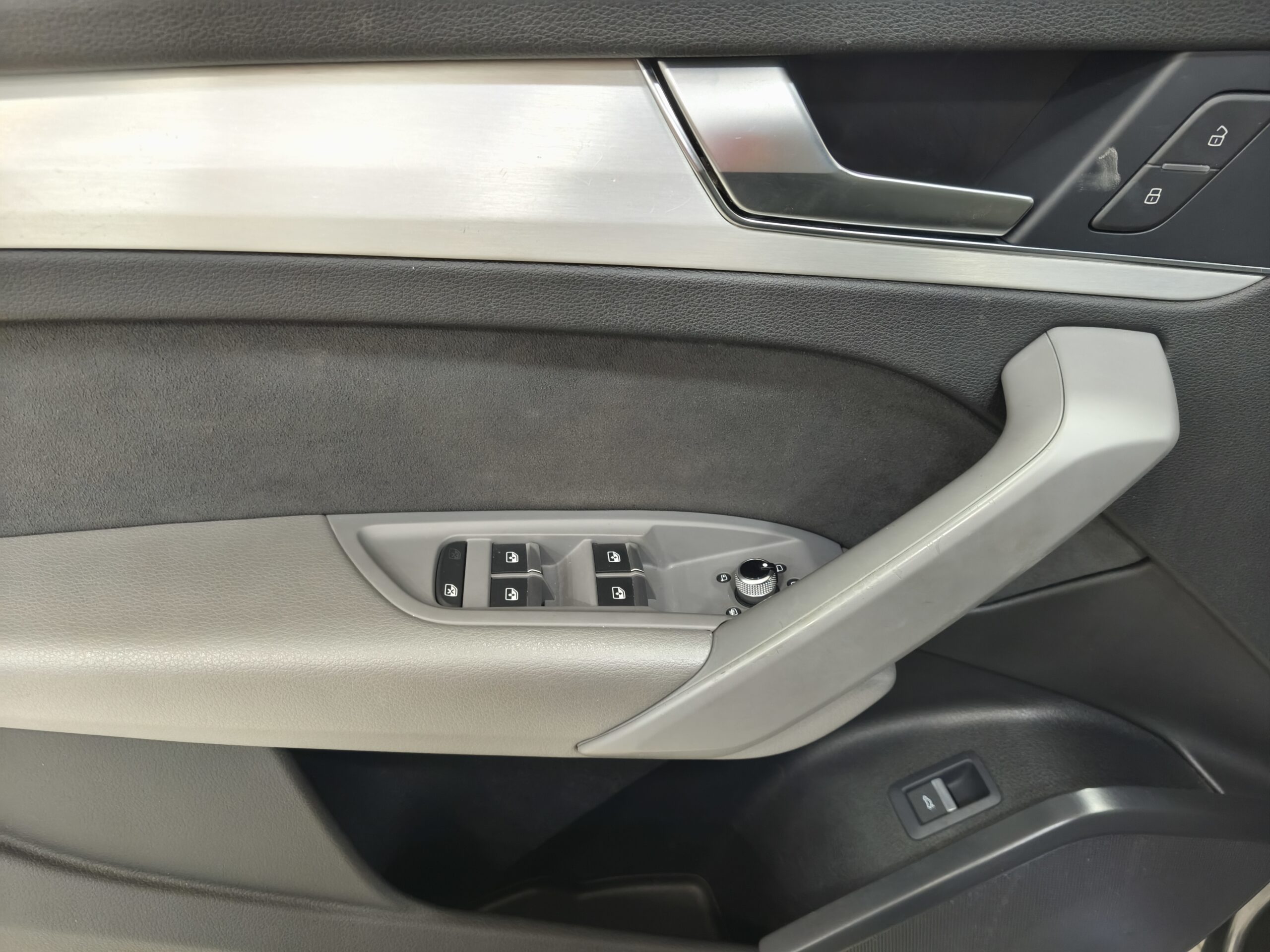 Audi Q5 SB 40 MHEV S Tronic S Line Plus Quattro - immagine 10