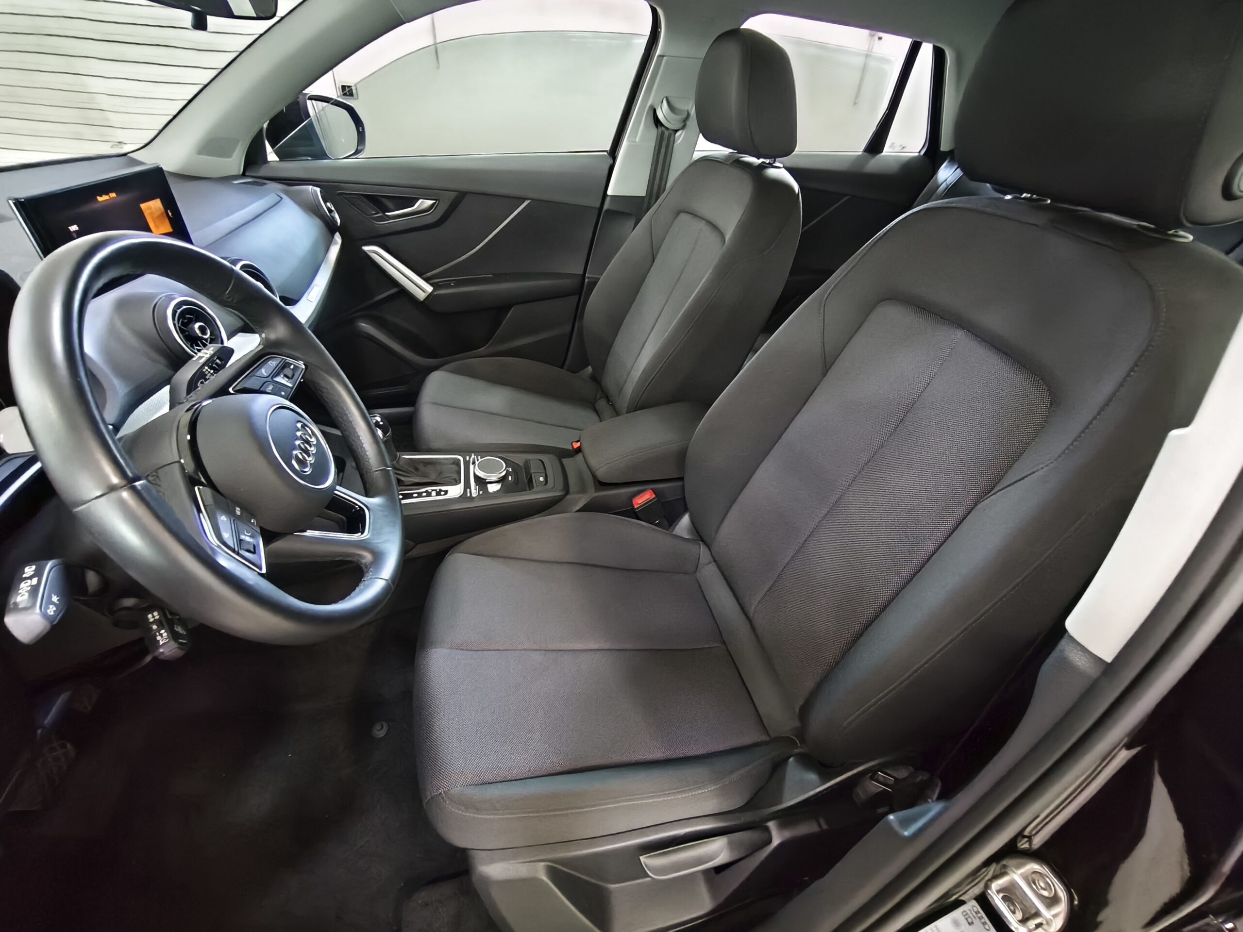 Audi Q2 30 TDI STronic Admired - immagine 8
