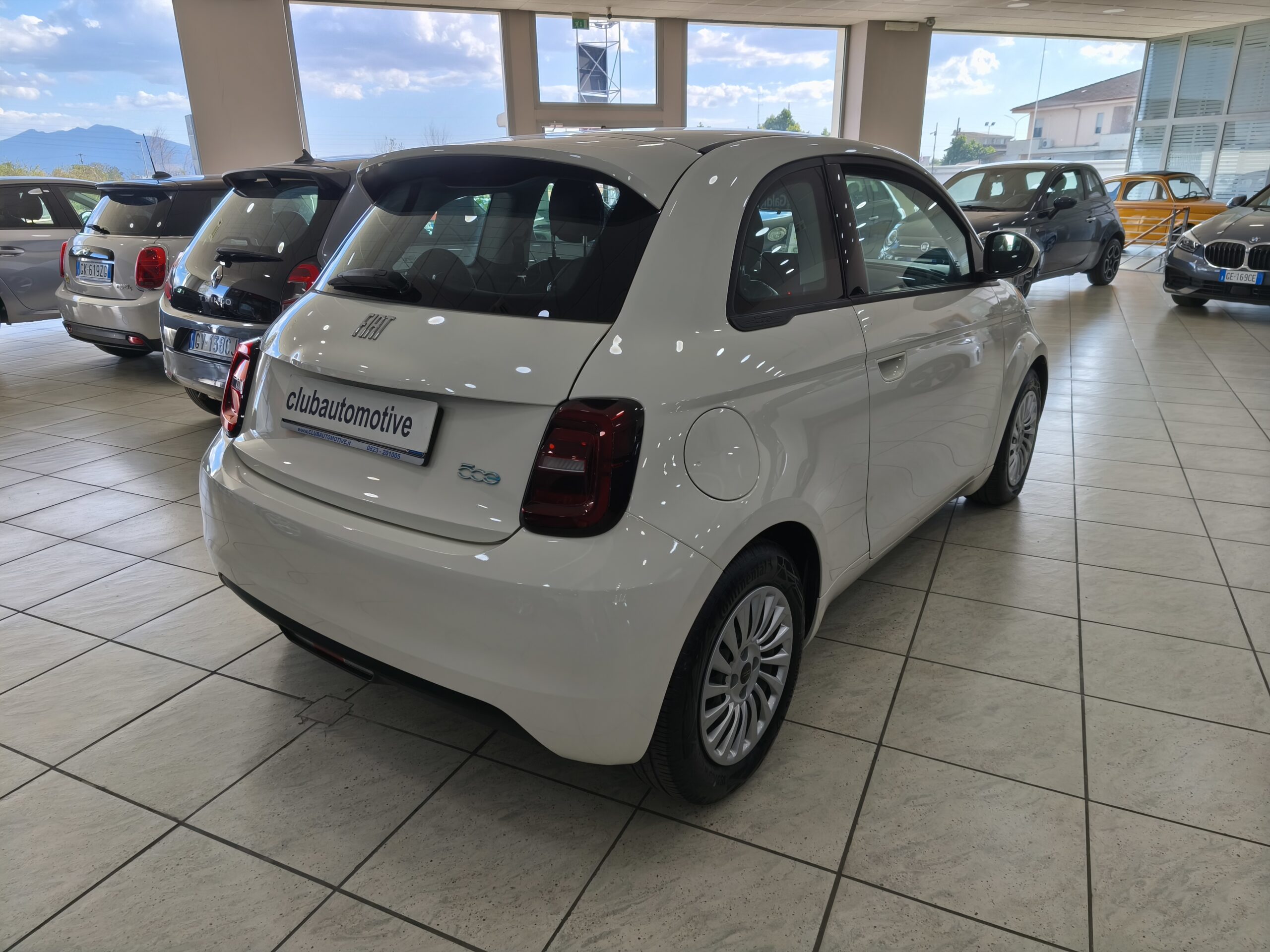 Fiat 500 Elettrica 95 cv Action - immagine 7