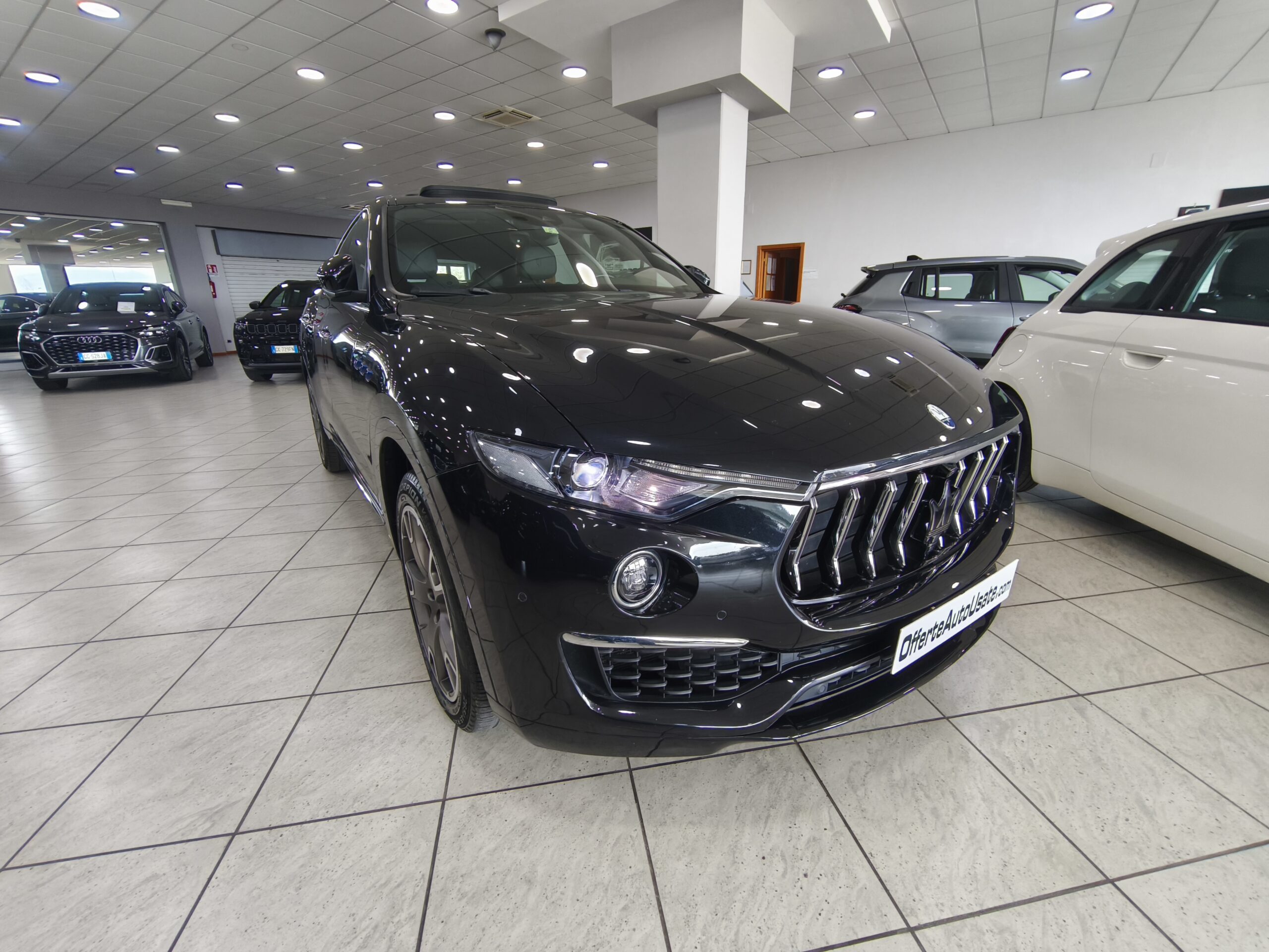 Maserati Levante MHEV 330 cv Q4 GT - immagine 2