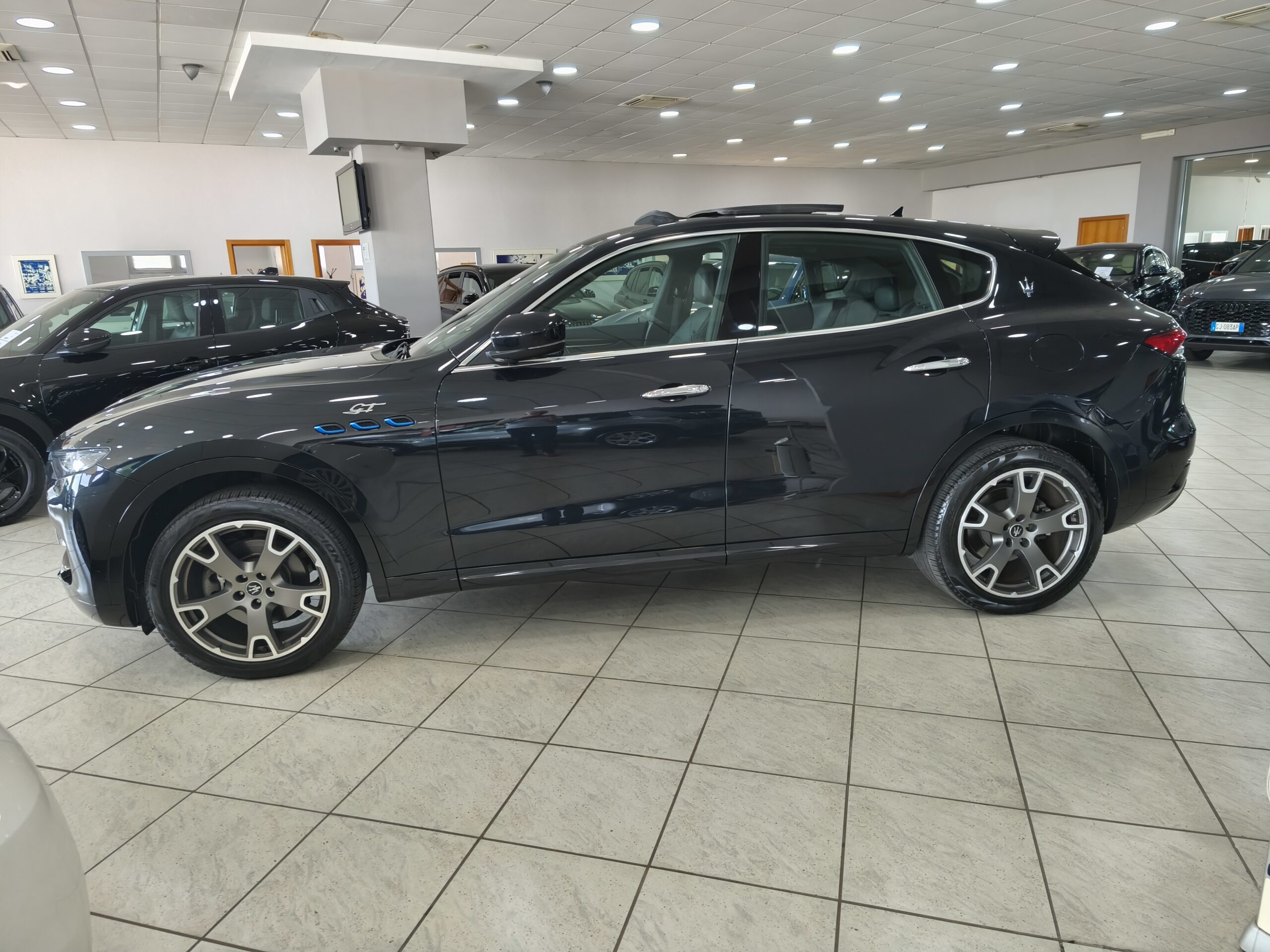 Maserati Levante MHEV 330 cv Q4 GT - immagine 4
