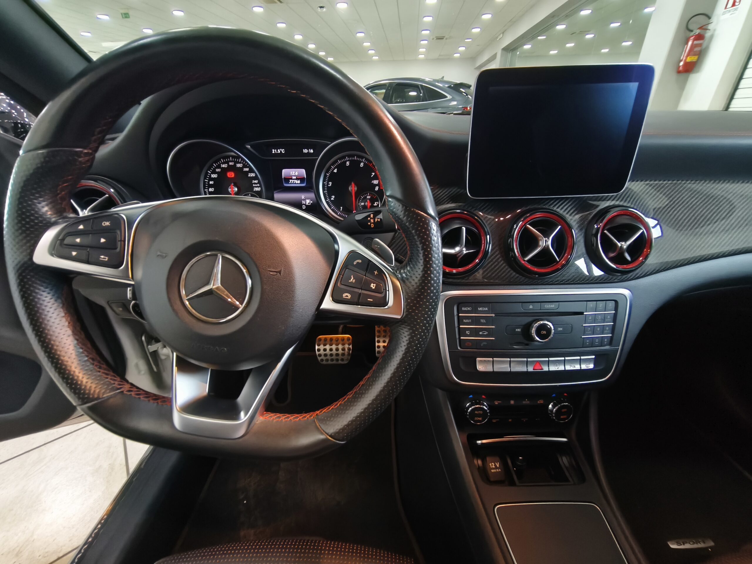 Mercedes CLA 250 SuperSport 4 Matic - immagine 8