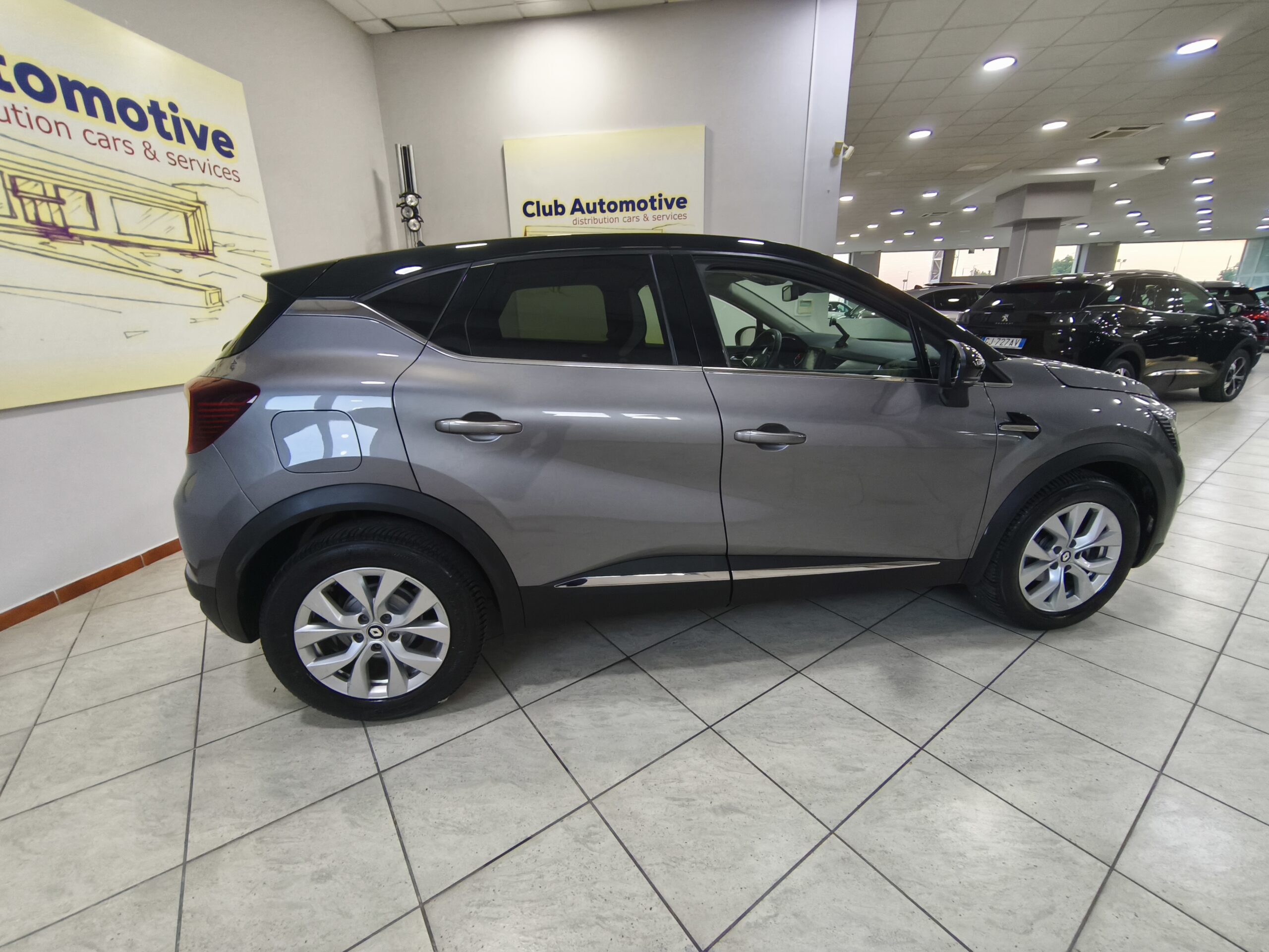 Renault Captur 1.0 TCE 100 cv Intense GPL - immagine 7