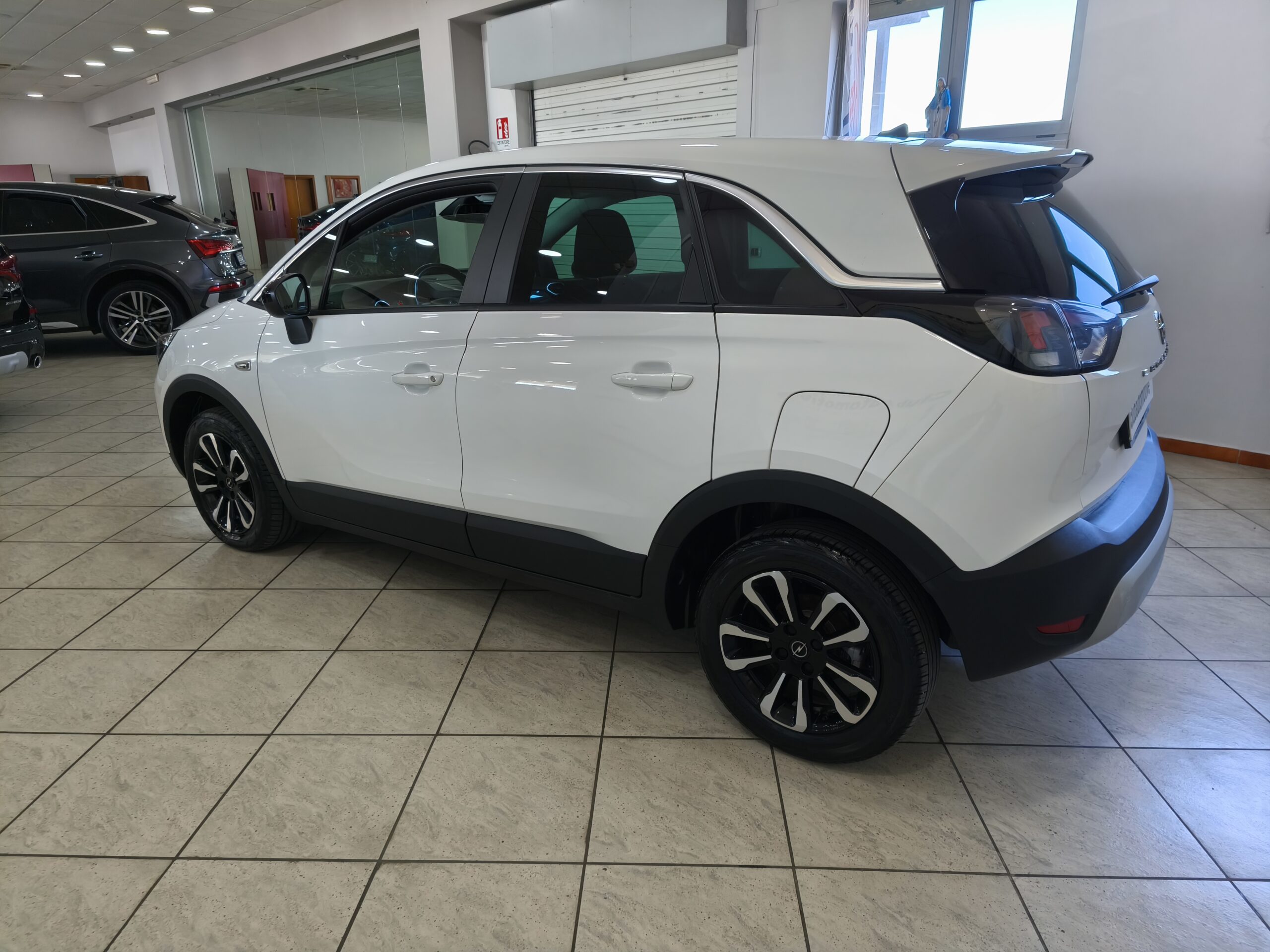 Opel Crossland 1.5 d Ecotec 110 cv Elegance - immagine 5