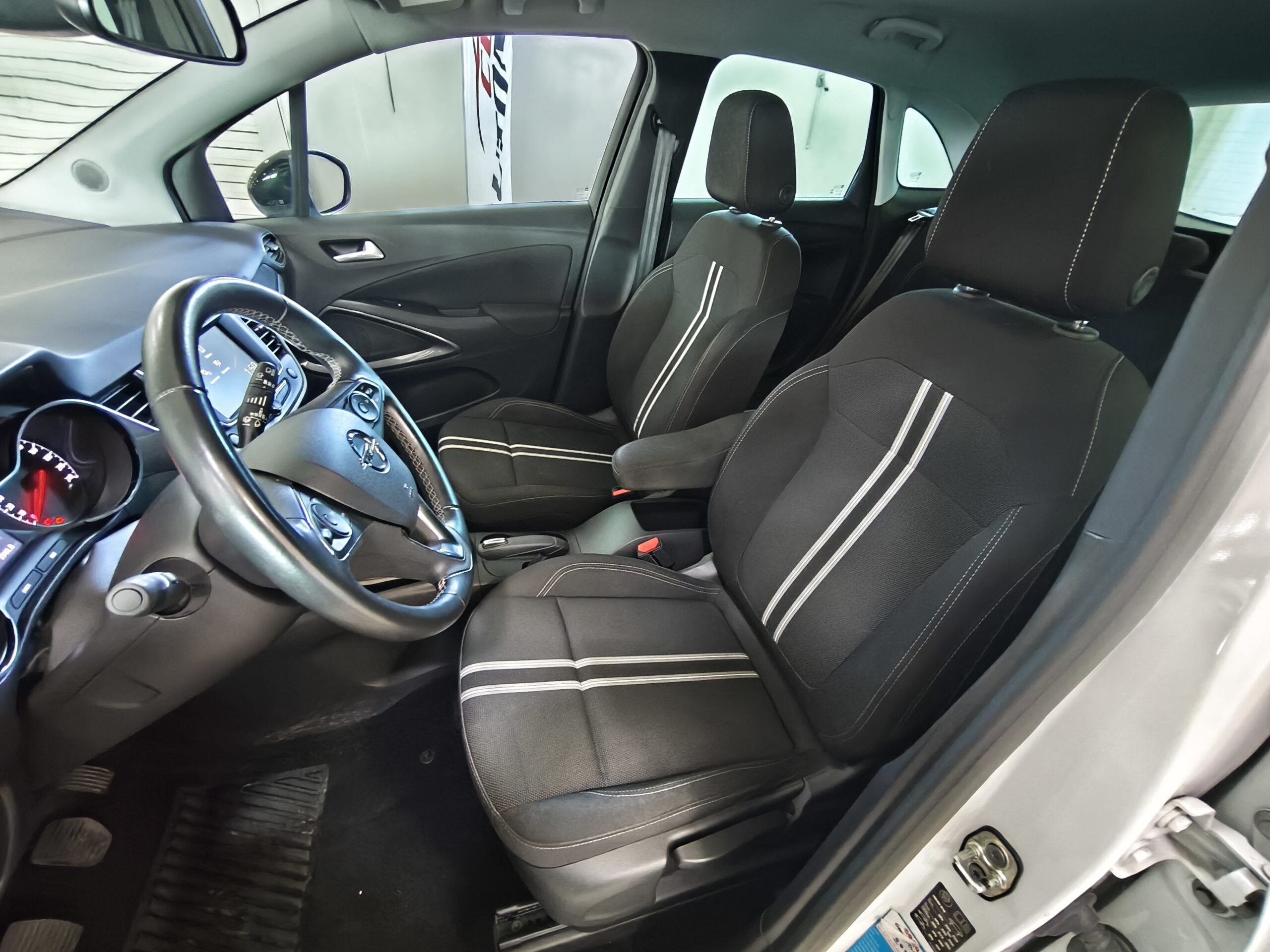 Opel Crossland 1.5 d Ecotec 110 cv Elegance - immagine 9