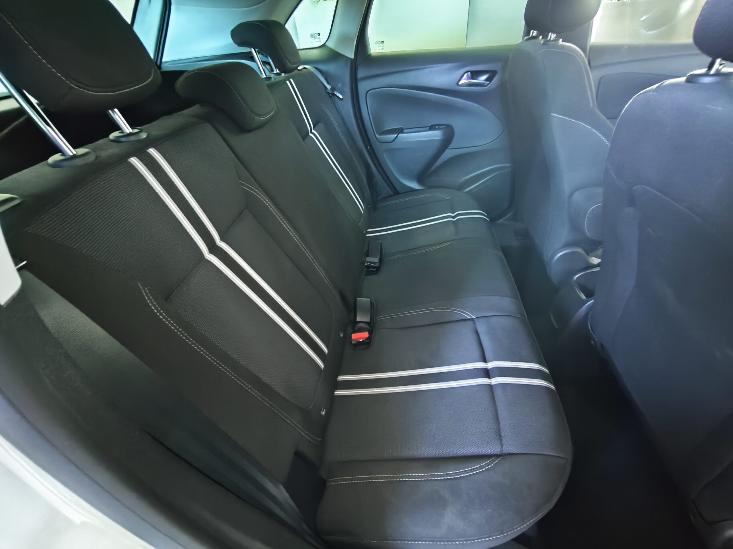 Opel Crossland 1.5 d Ecotec 110 cv Elegance - immagine 15